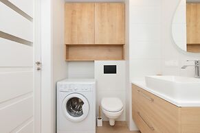 Osiedle Latarników Apartment by Renters