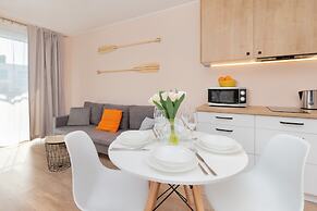 Osiedle Latarników Apartment by Renters