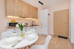 Osiedle Latarników Apartment by Renters