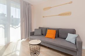 Osiedle Latarników Apartment by Renters