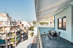 Sanders Home Suites - Cheerful Downtown Studio