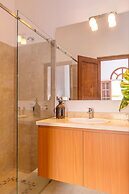 Apartment In Getsemani With Air Conditioning Pool And Wifi