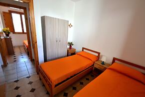 Teoma Holiday Home With Climate and Parking for 5 Guests