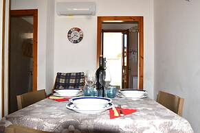 Teoma Holiday Home With Climate and Parking for 5 Guests