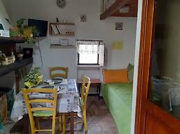 The Little House of Vacone Italy