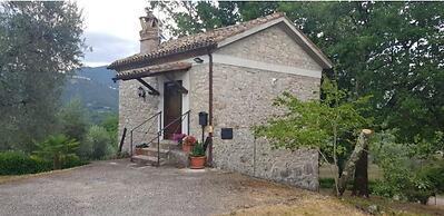 The Little House of Vacone Italy