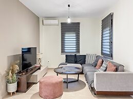 Luxury Rental Villa for 14 People