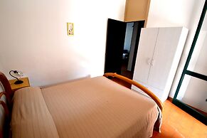 Comfortable Three-room Villa Located in Torre Dell'orso on the Ground 