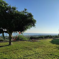 Sea Breeze Villa With Stunning sea View Near Rethymno Town and the Bea