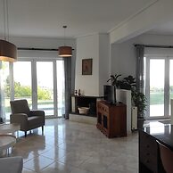 Sea Breeze Villa With Stunning sea View Near Rethymno Town and the Bea