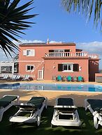 La Villa Paradis Pera