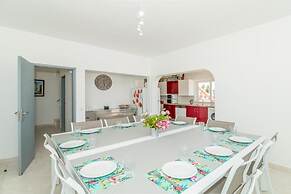 La Villa Paradis Pera