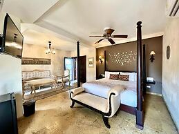 8aps-4 Luxury House in the Historic Center With Pool Air Conditioning 