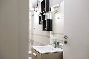 Honey House by Wonderful Italy