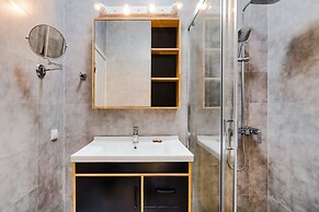 Sanders Home Suites - Inviting Downtown Studio