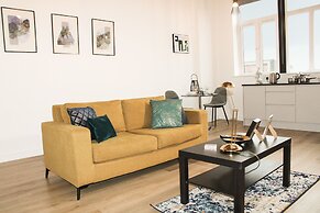 Modern Luxury Serviced Duplex Apartments by Repose