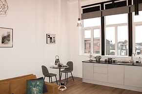 Modern Luxury Serviced Duplex Apartments by Repose
