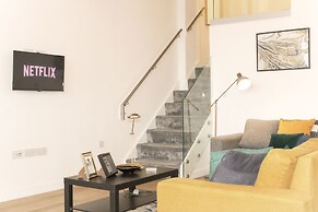 Modern Luxury Serviced Duplex Apartments by Repose