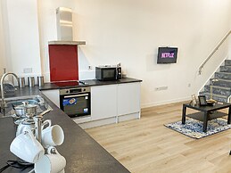 Modern Luxury Serviced Duplex Apartments by Repose