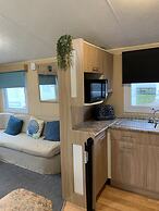 Newquay Bay Porth Caravan - 3 Bed