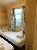 Newquay Bay Porth Caravan - 3 Bed