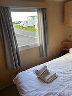 Newquay Bay Porth Caravan - 3 Bed