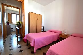 Air-conditioned Yoko Holiday Home for 5 Guests