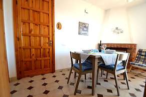 Air-conditioned Yoko Holiday Home for 5 Guests