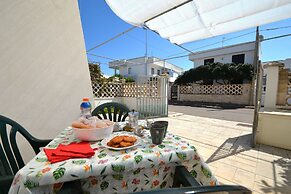 Air-conditioned Yoko Holiday Home for 5 Guests