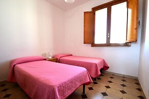 Air-conditioned Yoko Holiday Home for 5 Guests