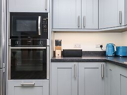 Strawberry Bank - Nuthatch