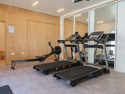 Strawberry Bank - Nuthatch