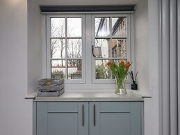 Strawberry Bank - Pipistrelle