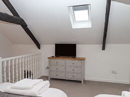 Strawberry Bank - Pipistrelle