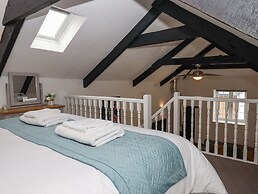 Strawberry Bank - Pipistrelle