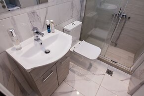 The Kipseli Suite Sophisticated Cozy apt