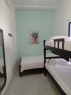 Stylish House With Beautiful Galleries In Gethsemane With Jacuzzi