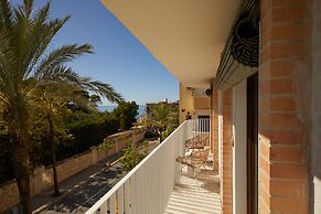 Belle Marivent Petit Hotel