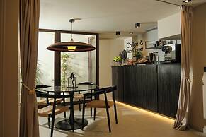 Belle Marivent Petit Hotel