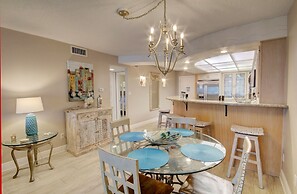 326 El Matador 2 Bedroom Condo by RedAwning