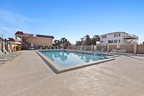 Pelican Inlet C119 New 2 Bedroom Condo by Redawning