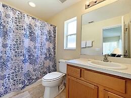 Robins Nest 4 Bedroom Villa by RedAwning