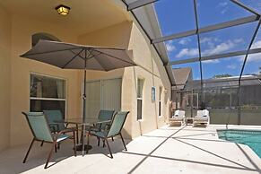 Robins Nest 4 Bedroom Villa by RedAwning