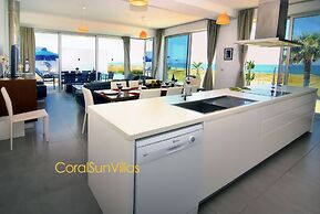 Blue - Beach Front Spectacular Villa Sleeps 10