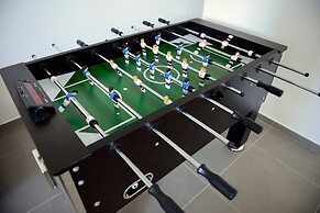 Blue - Beach Front Spectacular Villa Sleeps 10