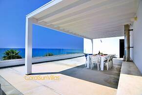 Blue - Beach Front Spectacular Villa Sleeps 10