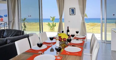 Blue - Beach Front Spectacular Villa Sleeps 10