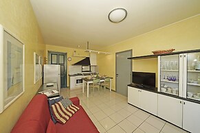 Il Porticciolo P1-12