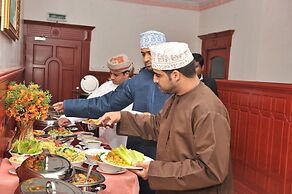 Manam Sohar Hotel Apartments