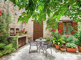 Sanders Arsorama - Cute 1-bdr Apt w/ Shared Patio